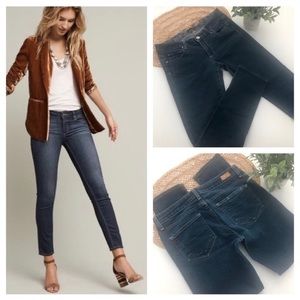 Paige Jeans Skyline Skinny Stretch Blue